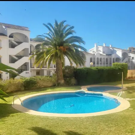 Cyv Simple Living Near W Pool In Apartment *