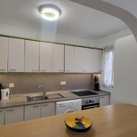 Cyv Simple Living Near W Pool In Apartment Fuengirola