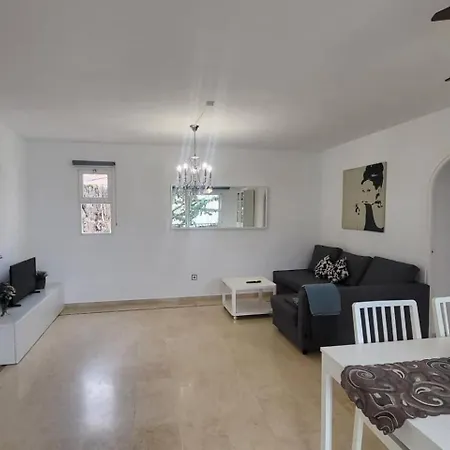 Cyv Simple Living Near W Pool In *