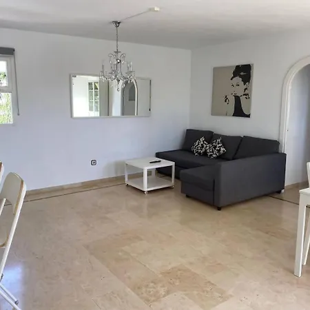 Apartment Cyv Simple Living Near W Pool In