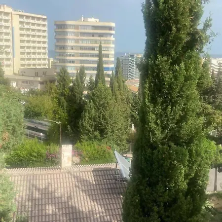 Cyv Simple Living Near W Pool In