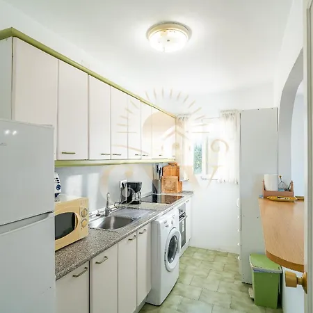 Cyv - Simple Living Near With Pool. Apartment