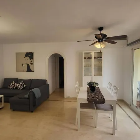 Cyv Simple Living Near W Pool In