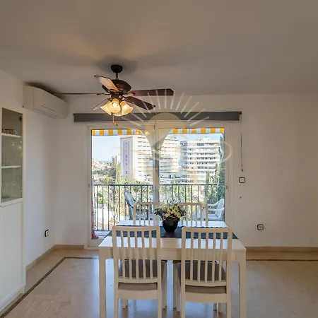 Cyv Simple Living Near With Pool. 公寓 丰希罗拉